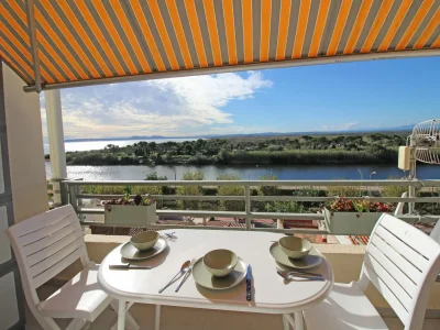 Apartment Modern Apartment with River Views - Outdoor photo 26