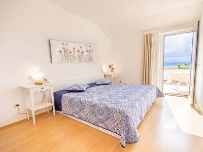 Apartment Two bedroom apartment with terrace and sea view Njivice, Krk A-5427-a - Outdoor photo 16