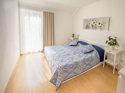 Apartment Two bedroom apartment with terrace and sea view Njivice, Krk A-5427-a - Outdoor photo 18