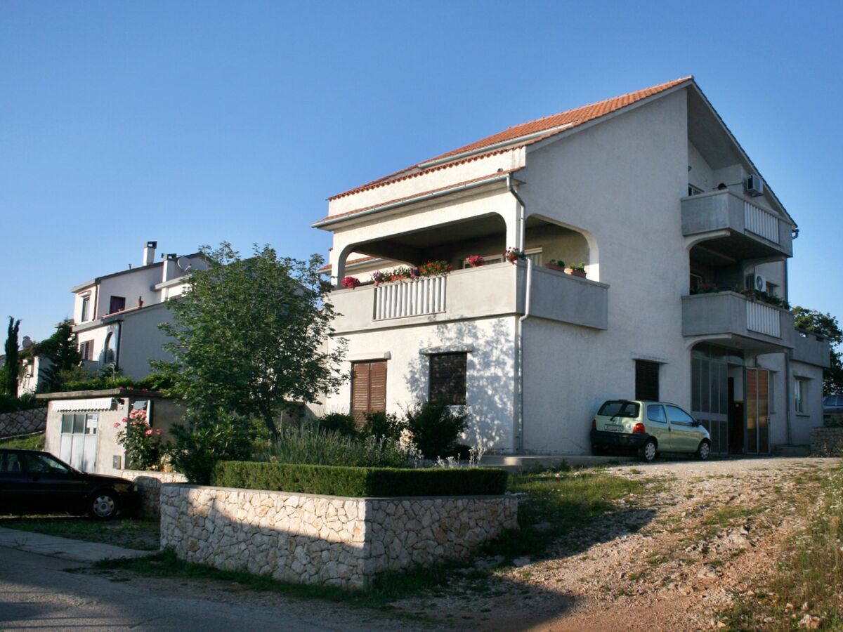Apartment Two bedroom apartment with terrace and sea view Njivice, Krk A-5427-b - Outdoor photo 4