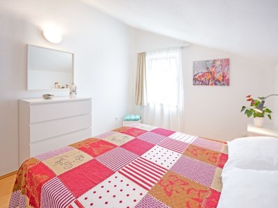 Apartment Two bedroom apartment with terrace and sea view Njivice, Krk A-5427-b - Outdoor photo 14