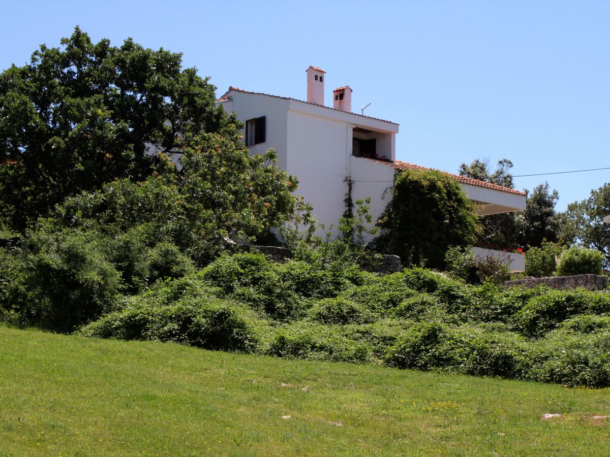 Apartment Two bedroom apartment with balcony and sea view Punat, Krk A-5428-a - Outdoor photo 3