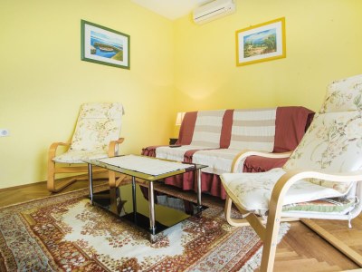Apartment Two bedroom apartment with terrace Malinska, Krk A-5456-b - Outdoor photo 14