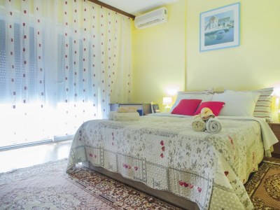 Apartment Two bedroom apartment with terrace Malinska, Krk A-5456-b - Outdoor photo 19