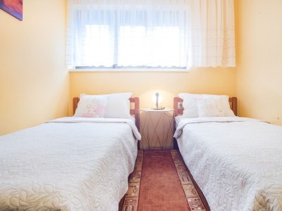 Apartment Two bedroom apartment with terrace Malinska, Krk A-5456-b - Outdoor photo 23