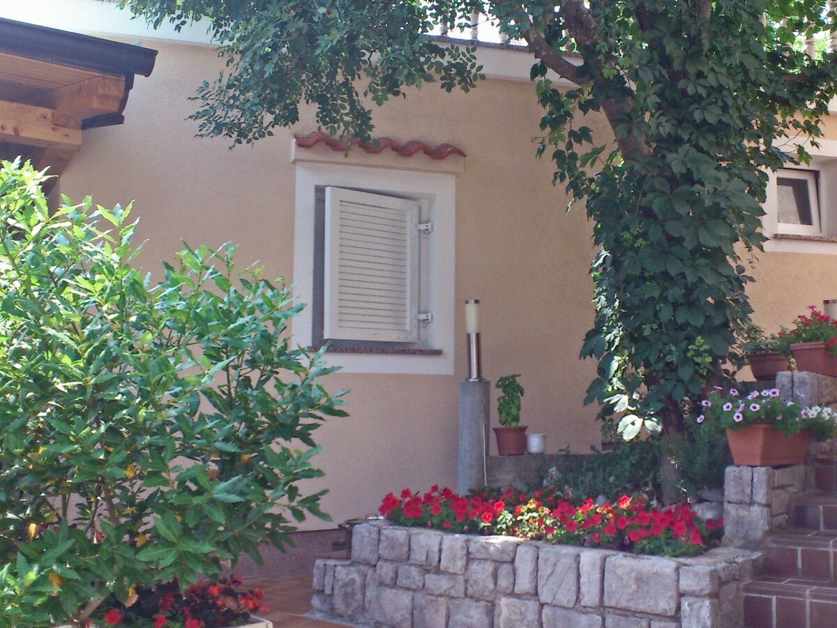 Apartment One bedroom apartment with terrace and sea view Čižići, Krk A-5469-a - Outdoor photo 3