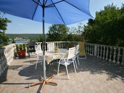 Apartment One bedroom apartment with terrace and sea view Čižići, Krk A-5469-a - Outdoor photo 16