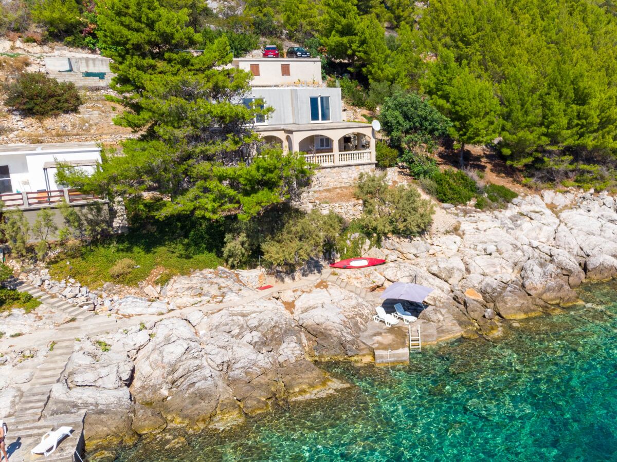 Apartment Two bedroom apartment near beach Cove Zaglav, Korčula A-12208-a - Outdoor photo 3