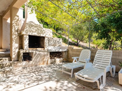 Apartment Two bedroom apartment near beach Cove Zaglav, Korčula A-12208-a - Outdoor photo 8