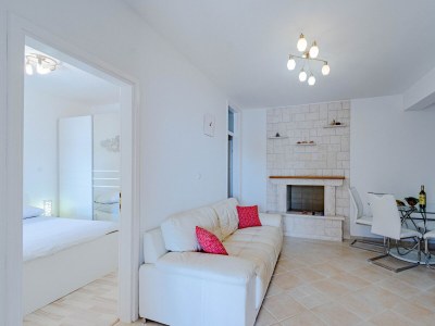 Apartment Two bedroom apartment near beach Cove Zaglav, Korčula A-12208-a - Outdoor photo 13