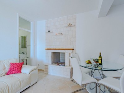 Apartment Two bedroom apartment near beach Cove Zaglav, Korčula A-12208-a - Outdoor photo 14