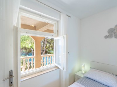 Apartment Two bedroom apartment near beach Cove Zaglav, Korčula A-12208-a - Outdoor photo 18