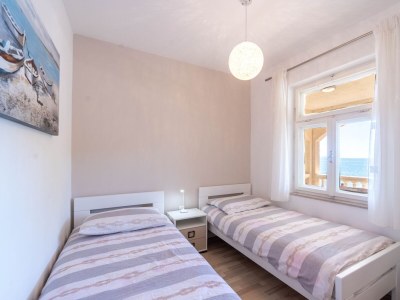 Apartment Two bedroom apartment near beach Cove Zaglav, Korčula A-12208-a - Outdoor photo 19