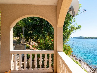 Apartment Two bedroom apartment near beach Cove Zaglav, Korčula A-12208-a - Outdoor photo 28