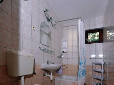 Holiday house Four-bedroom house near beach Zatoglav, Rogoznica K-12212 - Outdoor photo 16