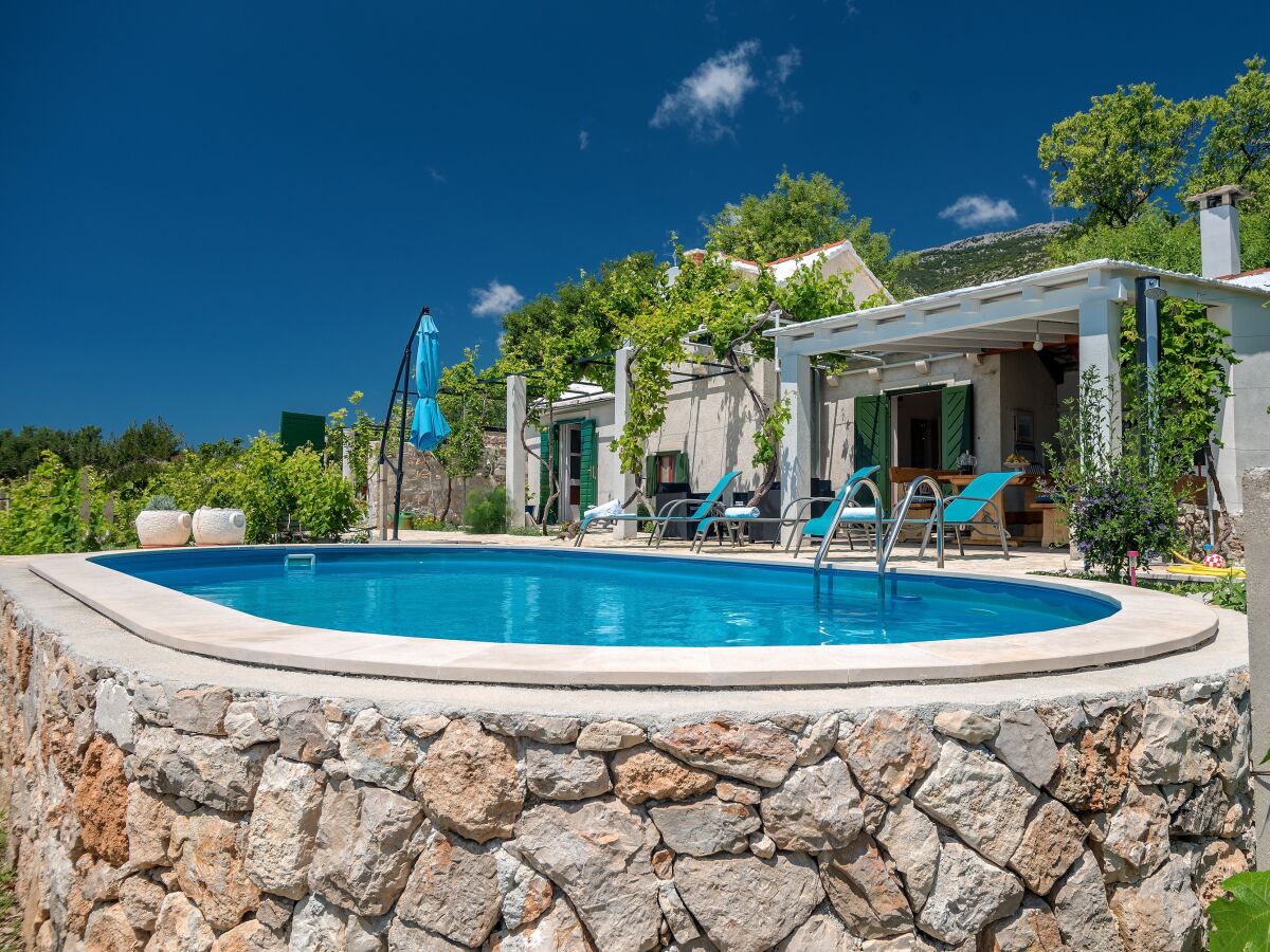 Holiday house Two bedroom house with terrace and sea view Bol, Brač K-12228 - Outdoor photo 5