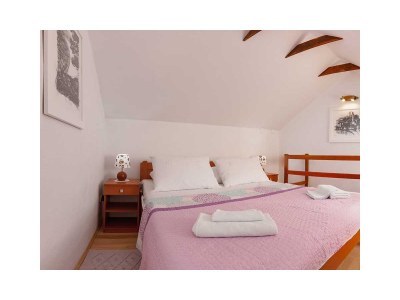 Holiday house Two bedroom house with terrace and sea view Bol, Brač K-12228 - Outdoor photo 19