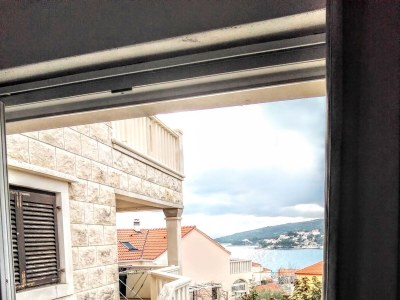 Apartment Two bedroom apartment with terrace Sumartin, Brač A-11926-a - Outdoor photo 13