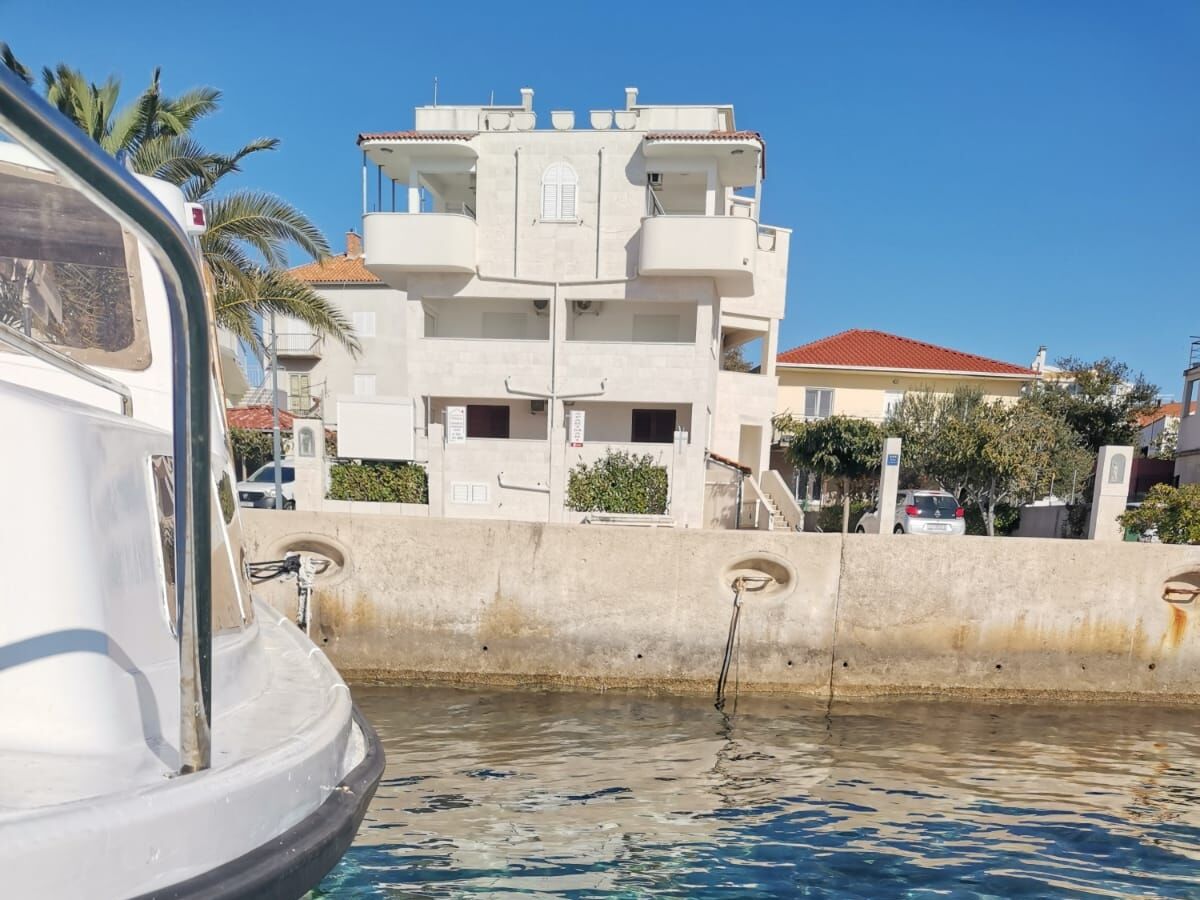 Apartment Two bedroom apartment with terrace and sea view Rogoznica A-11929-a - Outdoor photo 3