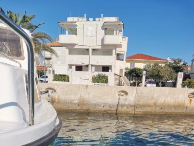 Apartment Two bedroom apartment with terrace and sea view Rogoznica A-11929-a - Outdoor photo 3