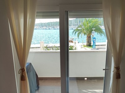 Apartment Two bedroom apartment with terrace and sea view Rogoznica A-11929-a - Outdoor photo 21