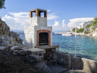Holiday house Two bedroom house near beach Cove Pokrivenik, Hvar K-12040 - Outdoor photo 11