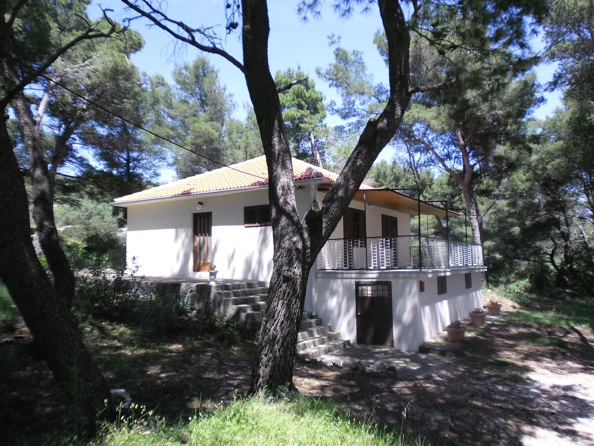 Holiday house Two bedroom house with terrace and sea view Sumartin, Brač K-12047 - Outdoor photo 3