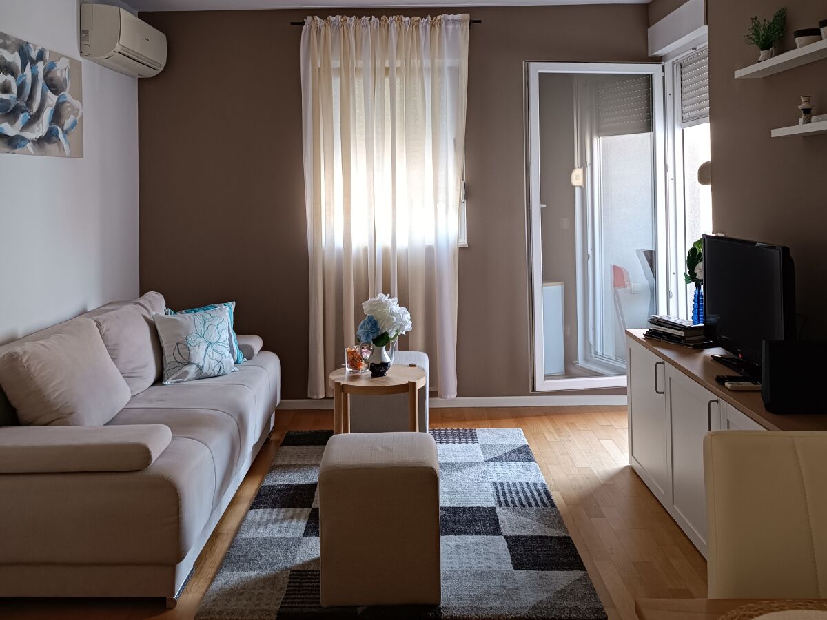 Apartment Apartments with WiFi Split - 12072 - Apartments with WiFi Split - 12072 - Outdoor photo 4