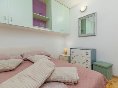 Apartment Two bedroom apartment with terrace and sea view Zavode, Omiš A-12075-a - Outdoor photo 17