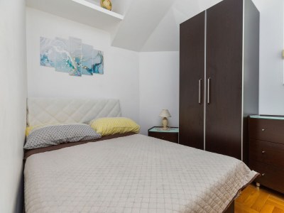 Apartment Two bedroom apartment with terrace and sea view Zavode, Omiš A-12075-a - Outdoor photo 19