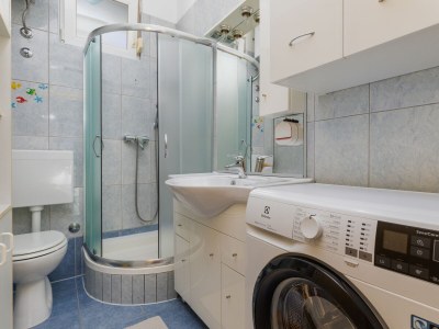 Apartment Two bedroom apartment with terrace and sea view Zavode, Omiš A-12075-a - Outdoor photo 22