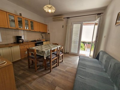 Apartment Two bedroom apartment near beach Savar, Dugi otok A-8079-c - Outdoor photo 11
