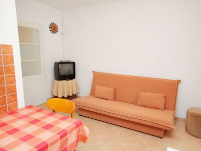 Apartment One bedroom apartment with terrace Novi Vinodolski A-5587-c - Outdoor photo 10