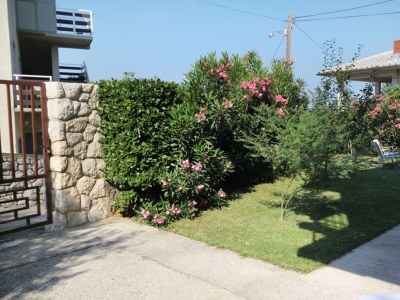 Apartment One bedroom apartment with terrace Novi Vinodolski A-5587-c - Outdoor photo 18