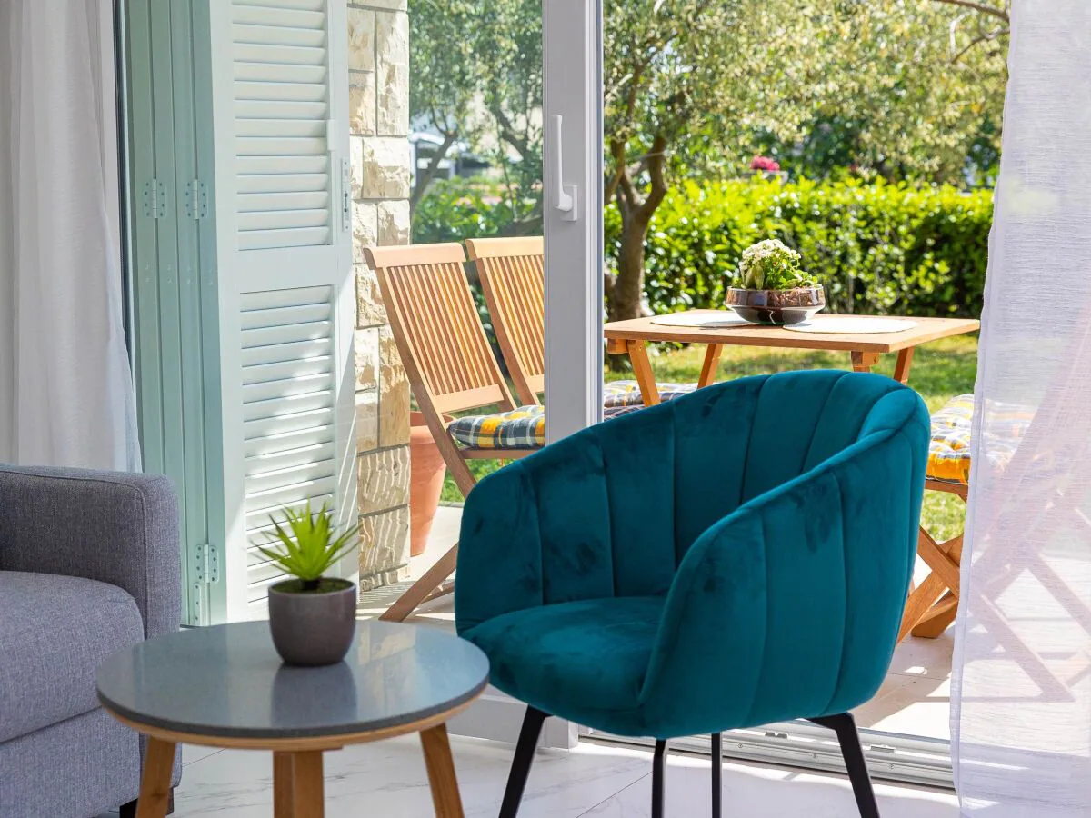 Apartment One bedroom apartment with terrace Crikvenica A-5589-c