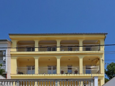 Apartment Three bedroom apartment with terrace and sea view Dramalj, Crikvenica A-5592-b - Outdoor photo 4