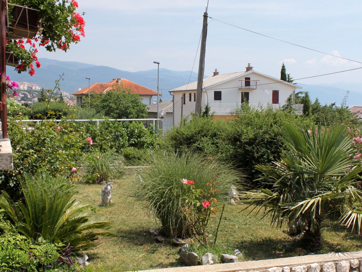 Apartment Two bedroom apartment with terrace Novi Vinodolski A-5600-a - Outdoor photo 4