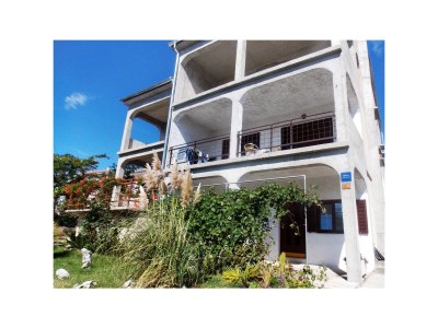 Apartment Two bedroom apartment with terrace Novi Vinodolski A-5600-a in Novi Vinodolski - Apartment