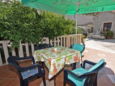 Apartment One bedroom apartment with terrace Sumartin, Brač A-5620-a - Outdoor photo 19