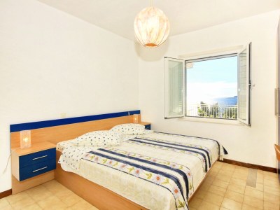 Apartment One bedroom apartment near beach Lumbarda, Korčula A-4440-b in Lumbarda - Apartment
