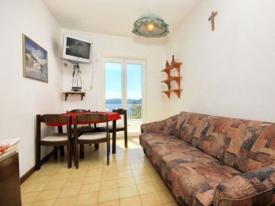 Apartment One bedroom apartment near beach Lumbarda, Korčula A-4440-b - Outdoor photo 18
