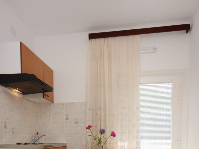 Apartment One bedroom apartment with terrace Sumartin, Brač A-5620-b - Outdoor photo 13