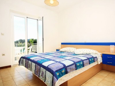 Apartment Two bedroom apartment near beach Lumbarda, Korčula A-4440-d - Outdoor photo 22