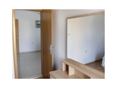 Apartment Two bedroom apartment with balcony and sea view Sumartin, Brač A-5620-d - Outdoor photo 18