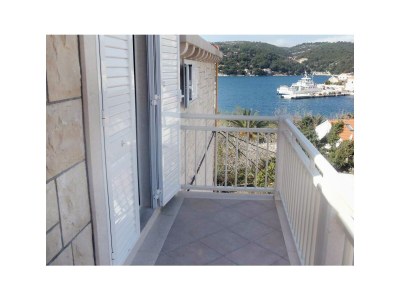 Apartment Two bedroom apartment with balcony and sea view Sumartin, Brač A-5620-d - Outdoor photo 22
