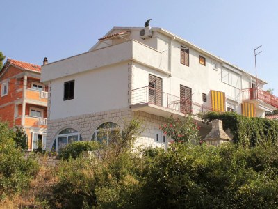 Apartment One bedroom apartment with balcony and sea view Sutivan, Brač A-5629-b - Outdoor photo 3