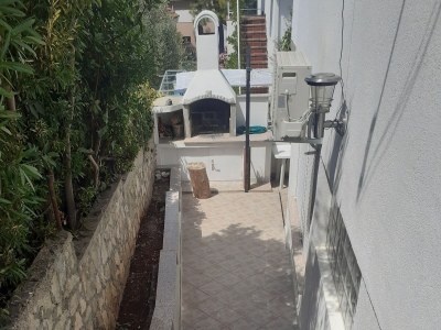 Apartment One bedroom apartment with balcony and sea view Sutivan, Brač A-5629-b - Outdoor photo 6