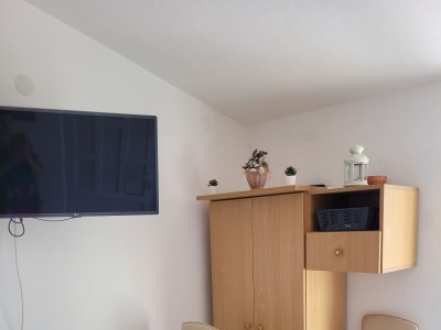 Apartment Studio flat with balcony and sea view Sutivan, Brač AS-5629-a - Outdoor photo 9