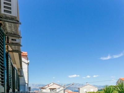 Holiday room with balcony and sea view Supetar, Brač S-5658-d - Outdoor photo 19