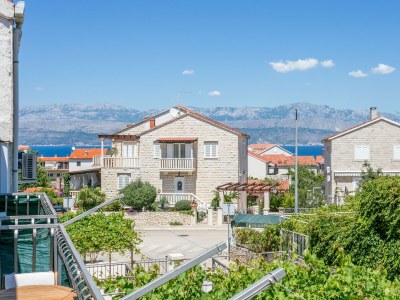 Holiday room with balcony and sea view Supetar, Brač S-5658-d - Outdoor photo 20